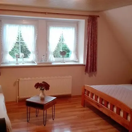 Hof Lunz Konukevi *